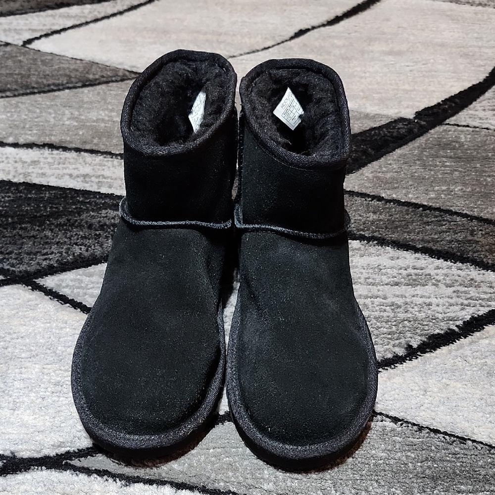 KOOLABURRA BY UGG MINI II BLACK SUEDE FAUX-FUR ANKLE BOOT